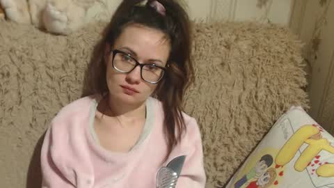 say meow and send tip  online show from February 2025 02:12:01 PM