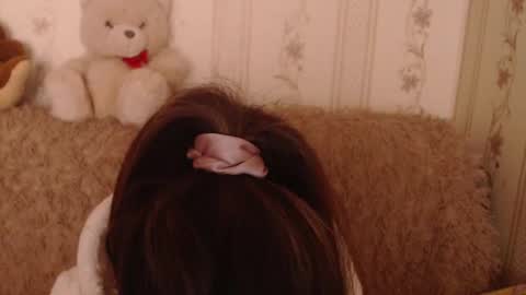 say meow and send tip  online show from February 2025 12:26:02 PM