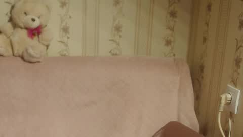 say meow and send tip  online show from November 2025 12:04:02 PM