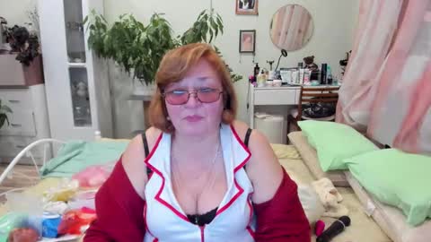 Flowerlower online show from October 2025 05:57:02 PM