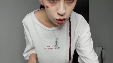 Snapshot of flowerofsin2001 chatting on February 2025 08:44:01 PM Flower online show from February 2025 08:44:01 PM