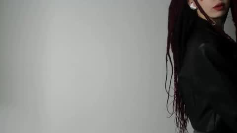 Snapshot of flowerofsin2001 chatting on February 2025 03:59:01 PM Flower online show from February 2025 03:59:01 PM