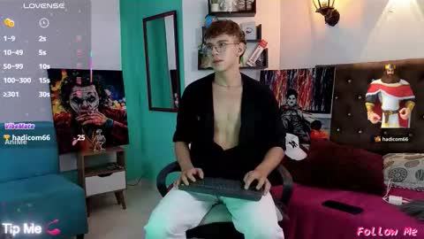 flowers109 online show from November 2025 10:30:02 PM