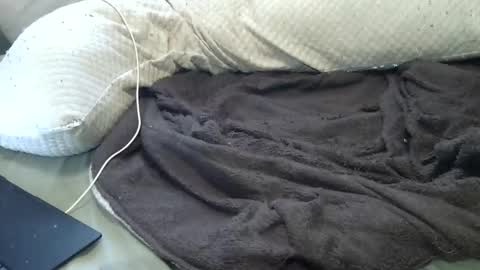 flufferbutt2 online show from April 2026 12:48:02 AM