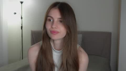 Snapshot of fluffy_angel chatting on April 2026 05:36:01 PM Adeline online show from April 2026 05:36:01 PM