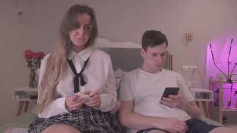 Snapshot of fluffy_hat chatting on January 2025 07:03:01 AM Fluffy and Krut online show from January 2025 07:03:01 AM