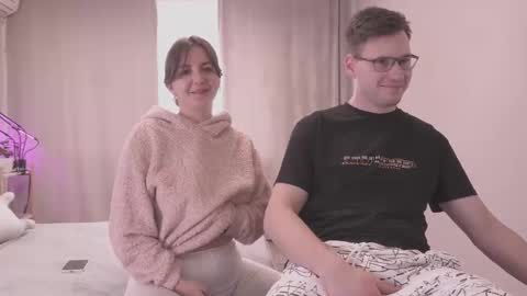 Snapshot of fluffy_hat chatting on February 2025 11:59:02 AM Fluffy and Krut online show from February 2025 11:59:02 AM