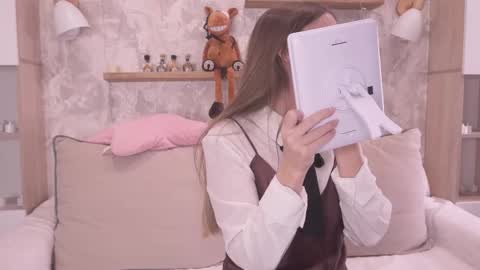 Fluffy and Krut online show from February 2026 05:05:02 PM