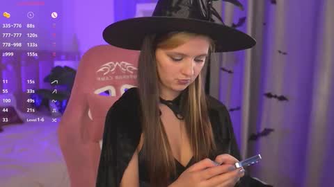 LilLisa online show from October 2025 04:14:02 PM