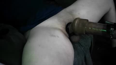 fluffyopillow online show from October 2025 08:11:01 AM