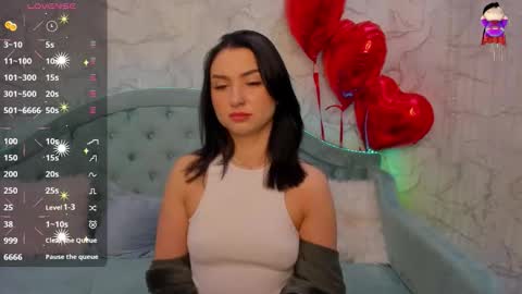 Lina online show from February 2026 11:52:02 PM