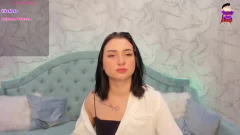 Snapshot of flufyfoxx chatting on March 2026 01:10:01 AM Lina online show from March 2026 01:10:01 AM