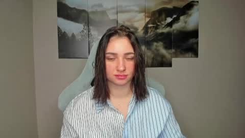 Snapshot of flufyfoxx chatting on May 2026 12:38:01 AM Lina online show from May 2026 12:38:01 AM