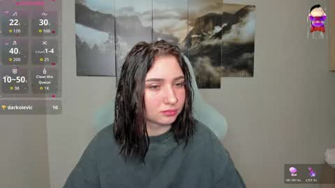 Snapshot of flufyfoxx chatting on May 2026 01:03:01 AM Lina online show from May 2026 01:03:01 AM