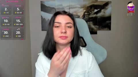 Snapshot of flufyfoxx chatting on May 2026 01:12:01 AM Lina online show from May 2026 01:12:01 AM