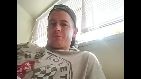 Snapshot of flybuy2525 chatting on October 2025 06:28:01 PM flybuy2525 online show from October 2025 06:28:01 PM