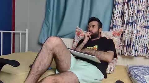 Snapshot of flycb chatting on December 2025 06:50:01 PM Fly online show from December 2025 06:50:01 PM