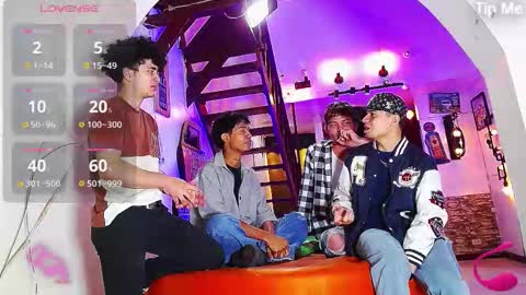 flyckers online show from October 2025 08:07:02 PM