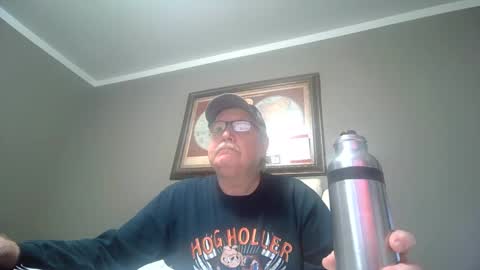 Snapshot of fmfsocal123 chatting on December 2024 02:02:01 AM fmfsocal123 online show from December 2024 02:02:01 AM