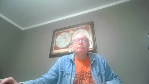 Snapshot of fmfsocal123 chatting on November 2025 01:27:02 AM fmfsocal123 online show from November 2025 01:27:02 AM