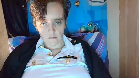 mysteriousEva online show from November 2025 02:45:01 AM