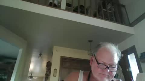 Snapshot of foc1857 chatting on November 2025 09:31:02 PM tom online show from November 2025 09:31:02 PM