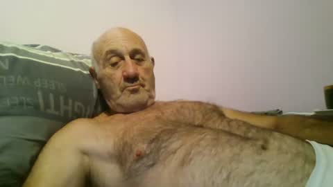 Snapshot of follador1001 chatting on June 2026 08:30:02 PM follador1001 online show from June 2026 08:30:02 PM