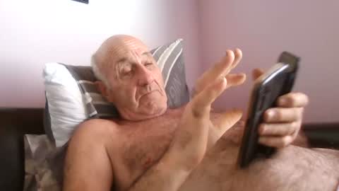 Snapshot of follador1001 chatting on June 2026 11:27:01 AM follador1001 online show from June 2026 11:27:01 AM