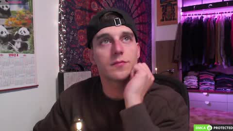 Snapshot of folleti7 chatting on January 2025 12:12:01 AM Folleti online show from January 2025 12:12:01 AM