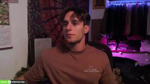 Folleti online show from November 2025 08:41:02 PM