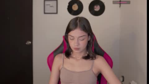 forbidden candy  online show from February 2026 08:18:01 PM