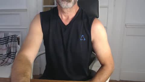 Snapshot of foreign_off chatting on January 2025 11:07:02 PM Foreign Off online show from January 2025 11:07:02 PM