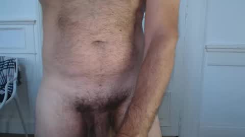 Snapshot of foreign_off chatting on January 2025 10:33:02 PM Foreign Off online show from January 2025 10:33:02 PM