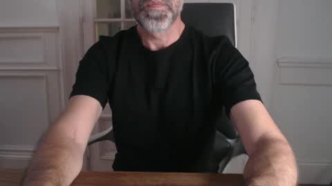 Snapshot of foreign_off chatting on January 2025 03:15:01 AM Foreign Off online show from January 2025 03:15:01 AM