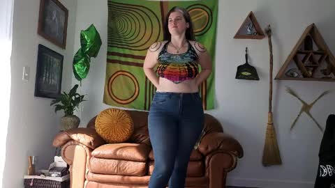 forestdarling online show from April 2026 05:24:01 PM