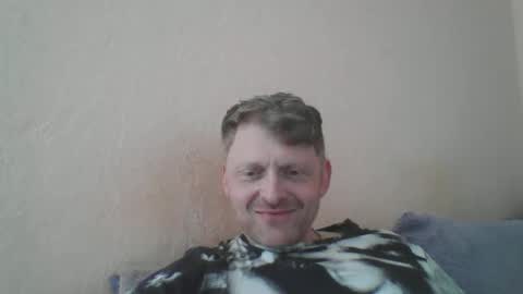 Snapshot of forgotten_lover chatting on May 2026 08:21:01 AM forgotten_lover online show from May 2026 08:21:01 AM