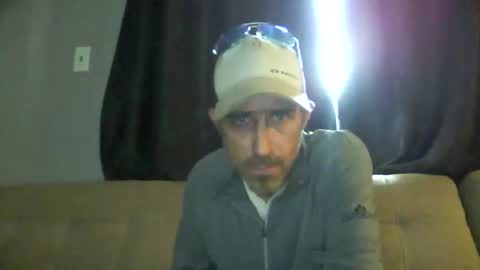 fouraide42 online show from April 2026 08:02:01 PM