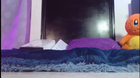 Roxxan Fox online show from October 2025 02:22:02 AM
