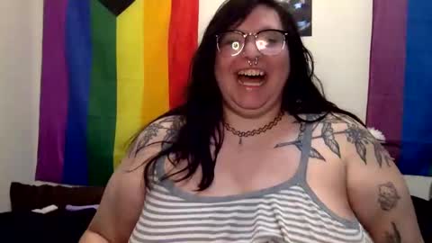 Snapshot of foxdarling96 chatting on November 2025 07:23:02 PM foxdarling96 online show from November 2025 07:23:02 PM