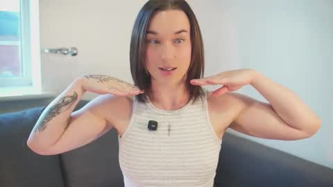 Em      online show from September 2025 05:18:02 PM