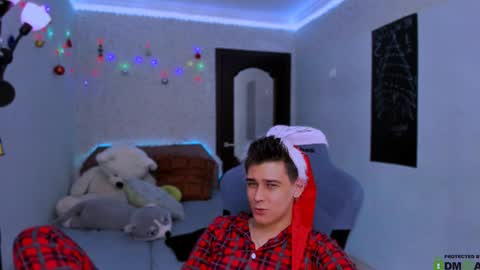 Foxicfu online show from December 2024 03:24:02 PM