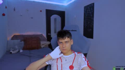 Foxicfu online show from January 2025 11:48:01 AM