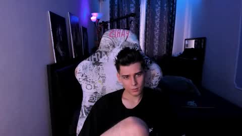 Foxicfu online show from February 2026 08:07:01 AM