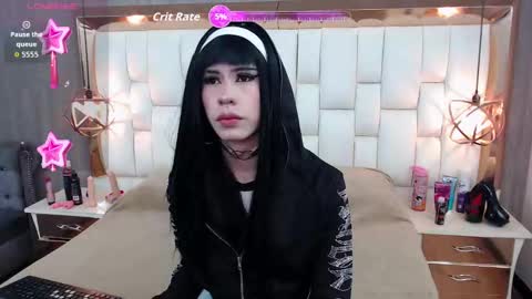 Foxxy  online show from September 2025 11:44:01 AM