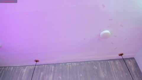 Snapshot of foxxy_dolce chatting on April 2026 02:52:02 PM Foxxy online show from April 2026 02:52:02 PM