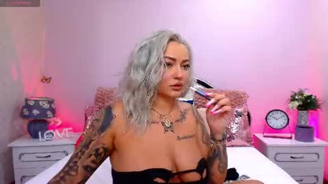 Snapshot of foxxyclarise chatting on June 2026 05:39:01 PM Clarise online show from June 2026 05:39:01 PM