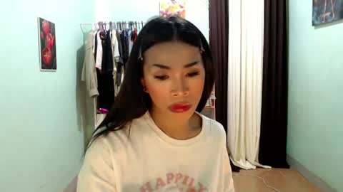 Snapshot of foxxygirly_ chatting on June 2026 03:27:01 PM Eva Violet online show from June 2026 03:27:01 PM