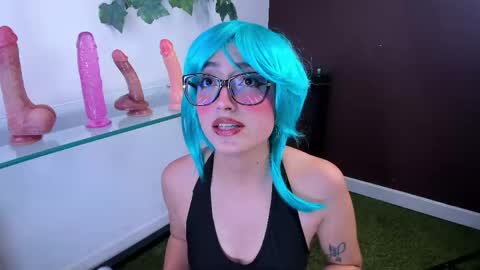 foxy_aleja online show from May 2026 06:07:02 PM