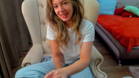 Foxy online show from March 2026 12:25:02 AM