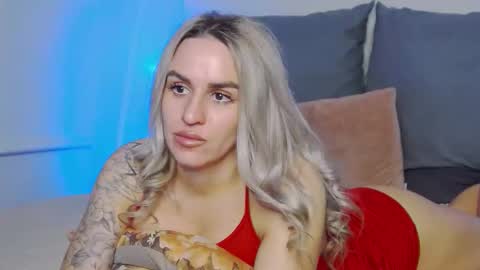 Foxy Kimmi online show from February 2026 06:45:01 AM